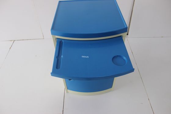 Шкаф ухода за больным больницы ABS подноса загрузки 50KG с замком